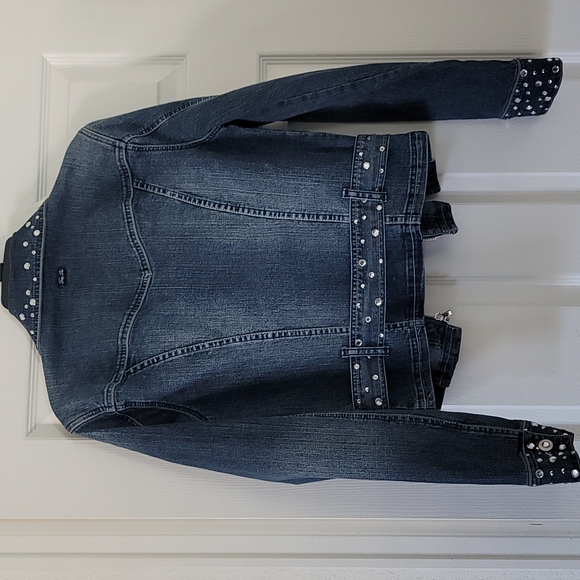 FUBU denim jacket - Picture 6 of 7